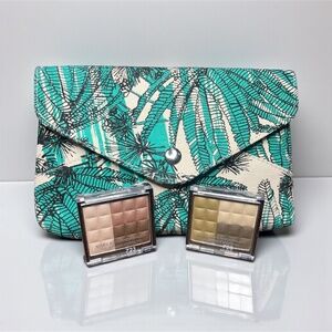 Mary-Kate and Ashley Eye Shadow Bundle + Makeup Bag